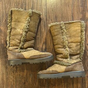 UGG Winter Boots - Women’s Size 8